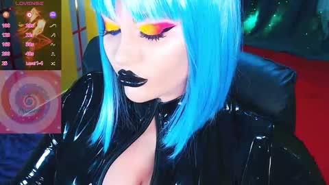 Snapshot of crazypinkyball chatting on October 2025 02:20:01 PM Roxy online show from October 2025 02:20:01 PM