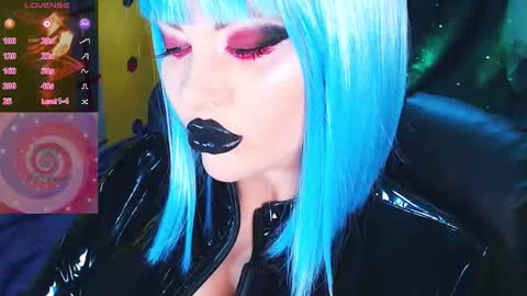 Snapshot of crazypinkyball chatting on November 2025 09:20:02 AM Roxy online show from November 2025 09:20:02 AM