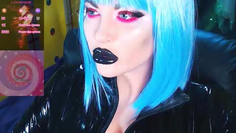 Snapshot of crazypinkyball chatting on November 2025 02:29:01 PM Roxy online show from November 2025 02:29:01 PM