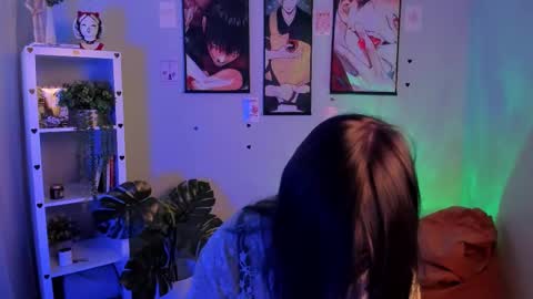 Snapshot of crazysound chatting on February 2026 01:33:02 PM Alice online show from February 2026 01:33:02 PM