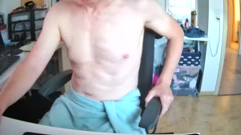 Snapshot of crazystef42 chatting on September 2025 07:10:02 AM crazystef42 online show from September 2025 07:10:02 AM