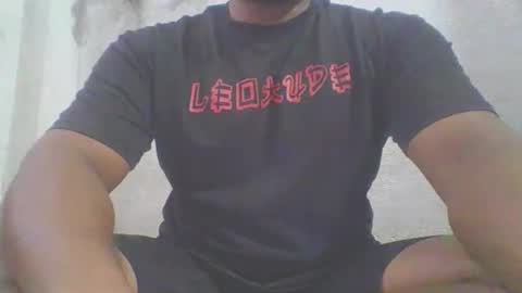 crazzy_booy online show from March 2026 04:16:01 AM