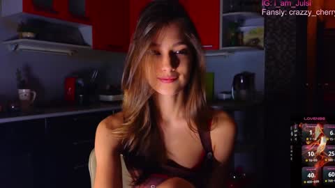 Snapshot of crazzy_cherry chatting on January 2025 02:47:02 PM crazzy cherry online show from January 2025 02:47:02 PM