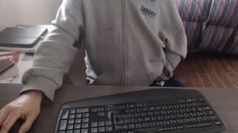 Snapshot of creamormilk chatting on September 2025 03:34:01 PM Creamormilk online show from September 2025 03:34:01 PM