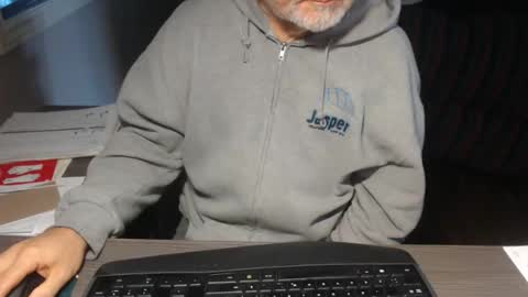 Snapshot of creamormilk chatting on September 2025 02:00:01 PM Creamormilk online show from September 2025 02:00:01 PM