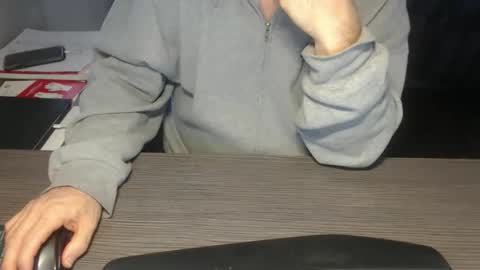 Snapshot of creamormilk chatting on November 2025 01:44:02 PM Creamormilk online show from November 2025 01:44:02 PM