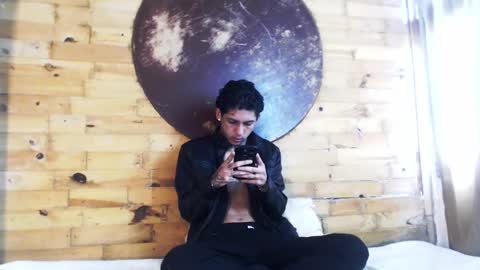  CAMILA Y SEBASTIAN online show from January 2025 04:08:01 PM