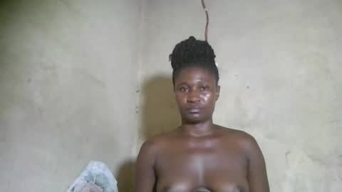 SUSAN online show from February 2025 10:52:02 PM