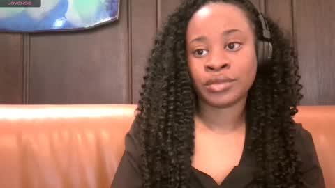 Snapshot of creamycherrypop chatting on March 2025 01:47:01 PM FREE online show from March 2025 01:47:01 PM