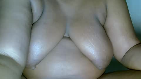 creamyposh1 online show from April 2026 04:00:01 AM