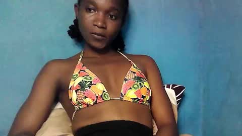 creamyxsugar online show from November 2025 05:03:01 PM