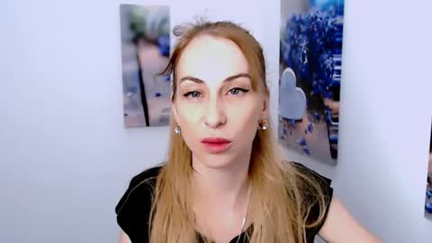 Snapshot of create_your_own_sun chatting on September 2025 12:48:01 PM Lera online show from September 2025 12:48:01 PM