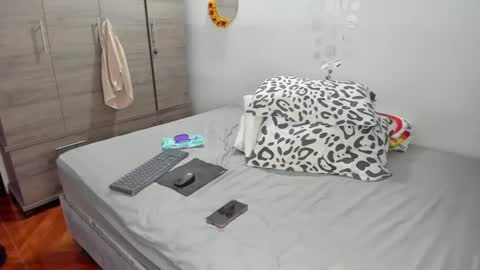 Snapshot of criistal_0 chatting on July 2026 03:11:02 AM criistal_0 online show from July 2026 03:11:02 AM