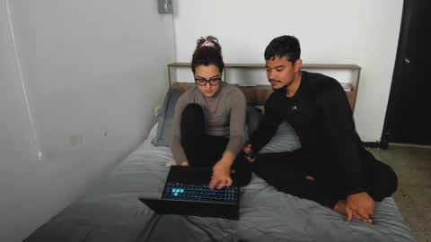 Crimson heart online show from January 2025 07:15:01 PM