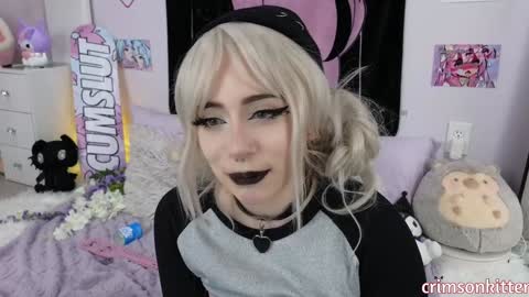 Snapshot of crimsonkitten chatting on January 2025 07:36:02 AM Crimson Kitten online show from January 2025 07:36:02 AM