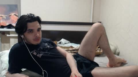 Snapshot of cris_peace chatting on January 2026 01:32:01 AM JOIN IN A FAN CLUB AND YOU WILL HAVE 90 OF MY PHOTOVIDEO FREE FANSLY - online show from January 2026 01:32:01 AM