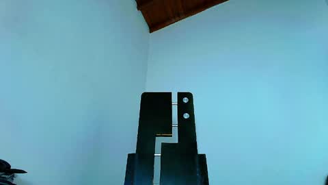 Cristopher online show from April 2026 01:05:02 AM