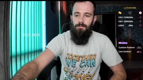 Snapshot of crissstud chatting on January 2025 08:04:02 AM Criss online show from January 2025 08:04:02 AM