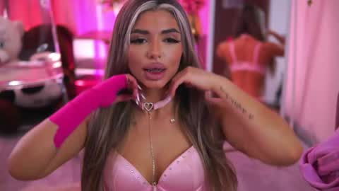 Crissy online show from April 2026 09:12:02 AM