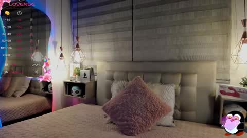 Cristal online show from November 2025 04:34:02 AM