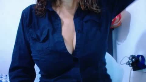 Snapshot of cristal_collins1 chatting on February 2025 08:50:01 AM cristal_collins1 online show from February 2025 08:50:01 AM