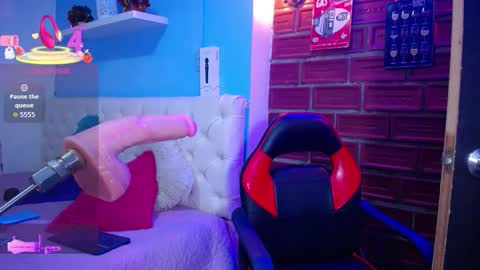 Milena online show from November 2025 03:31:02 AM