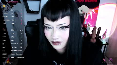 Snapshot of cristal_kosh chatting on October 2025 09:59:01 PM Cris online show from October 2025 09:59:01 PM