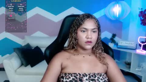 Snapshot of cristal_war chatting on January 2026 11:17:01 PM Cristal online show from January 2026 11:17:01 PM