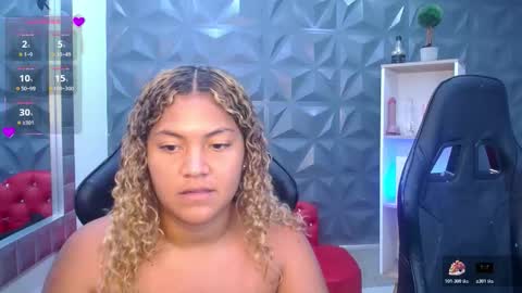 Snapshot of cristal_war chatting on March 2026 09:06:01 PM Cristal online show from March 2026 09:06:01 PM