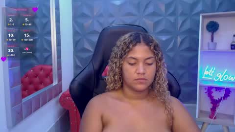 Cristal online show from April 2026 12:33:01 AM