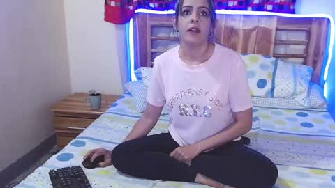 cristall online show from December 2024 12:34:02 AM