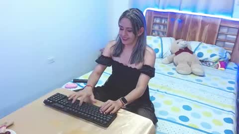 cristall online show from December 2024 12:11:01 AM