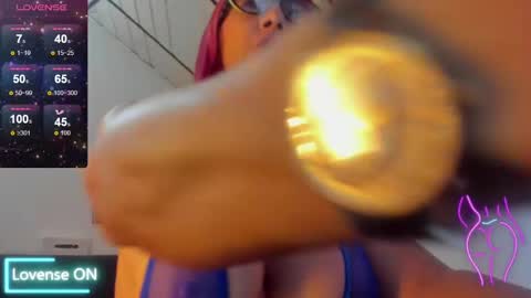 Snapshot of cristallmiller_ chatting on January 2025 04:14:02 PM cristal miller online show from January 2025 04:14:02 PM