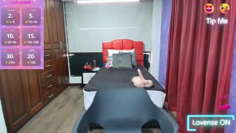 CRISTAL MILF online show from February 2025 07:10:02 PM