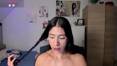 veronika online show from March 2026 03:43:02 AM