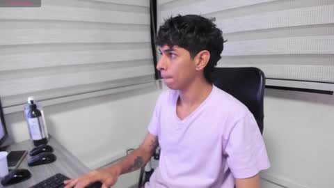 Snapshot of cristhian_slytherin chatting on September 2025 04:46:02 AM cristhian online show from September 2025 04:46:02 AM