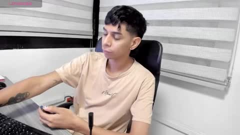 Snapshot of cristhian_slytherin chatting on September 2025 05:55:02 AM cristhian online show from September 2025 05:55:02 AM