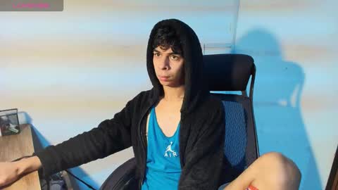 Snapshot of cristhian_slytherin chatting on December 2025 05:17:02 AM cristhian online show from December 2025 05:17:02 AM