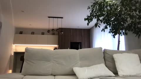 CristianoHailey online show from January 2025 11:26:01 AM