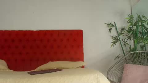 Snapshot of cristina_aznar chatting on July 2026 07:05:02 PM Cris online show from July 2026 07:05:02 PM