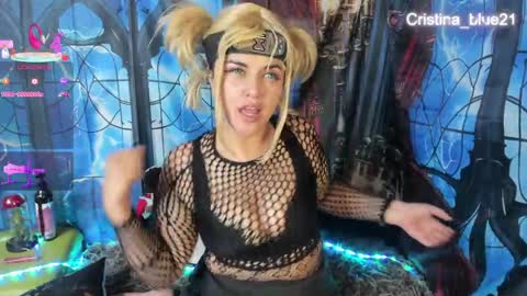 Snapshot of cristina_blue21 chatting on April 2026 11:35:02 PM Cristina online show from April 2026 11:35:02 PM