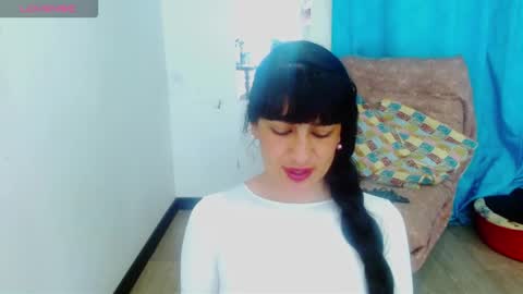 Cristina online show from November 2025 03:27:02 AM