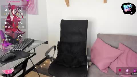 Snapshot of cristina_fernando chatting on February 2025 11:41:01 PM soycriss online show from February 2025 11:41:01 PM