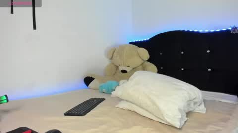 soycriss online show from June 2026 11:51:02 PM