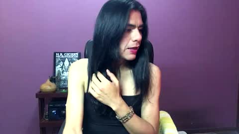 Snapshot of cristinadickclit chatting on December 2025 03:12:02 AM Cristina Dick Clit online show from December 2025 03:12:02 AM