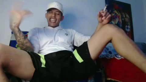 criistofer online show from December 2024 03:30:02 AM