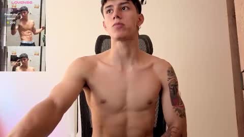 cristopher23  online show from November 2025 02:50:02 PM