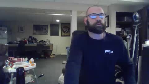 Snapshot of crm400 chatting on March 2026 01:55:02 AM billybasement online show from March 2026 01:55:02 AM