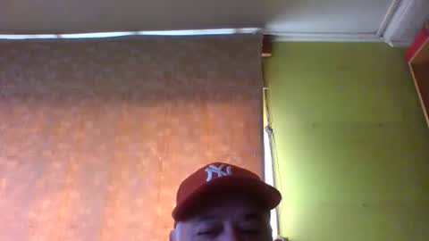 crmperez online show from March 2026 06:12:02 PM