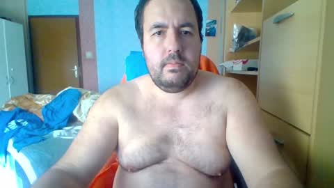 Snapshot of crodick1 chatting on January 2025 10:29:02 AM smallcookboy online show from January 2025 10:29:02 AM